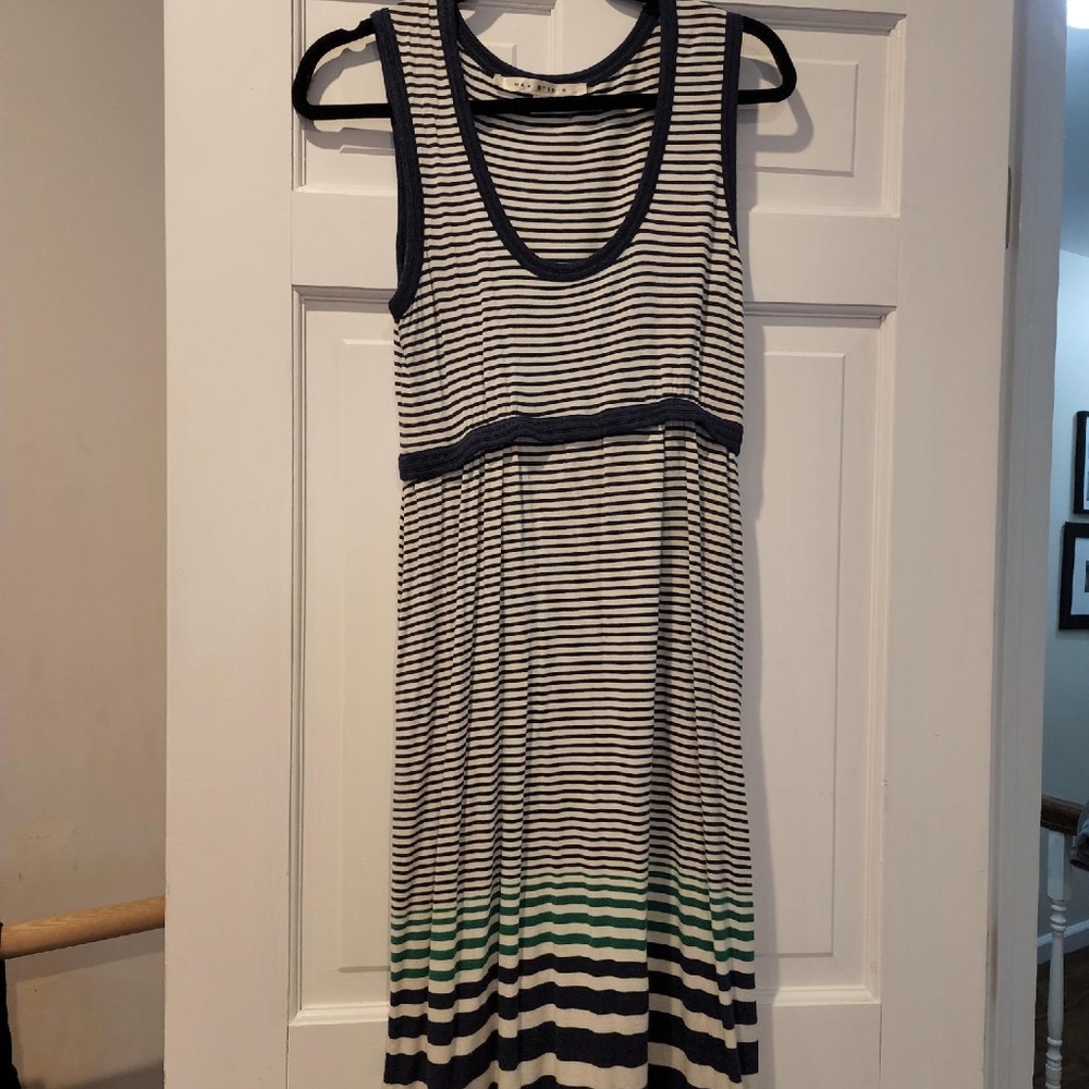 Max Studio lightweight casual women's dress - Size S